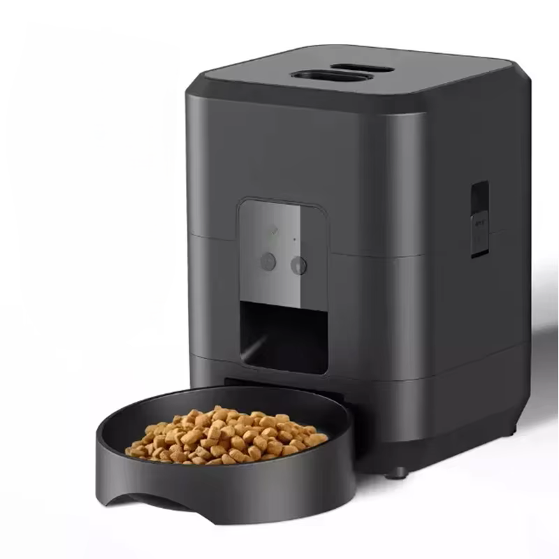 Loaf Smart Pet Feeder — Timed Meals, Camera & App Control